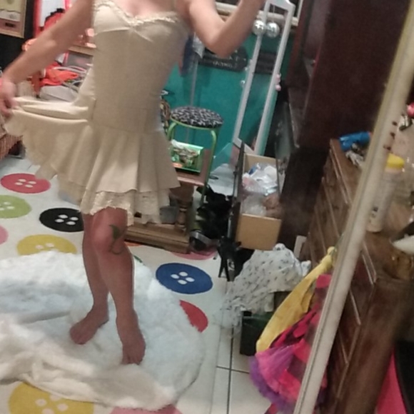 Kitty Bustier Front Zip ruffle Lace Skater Dress - Picture 5 of 12